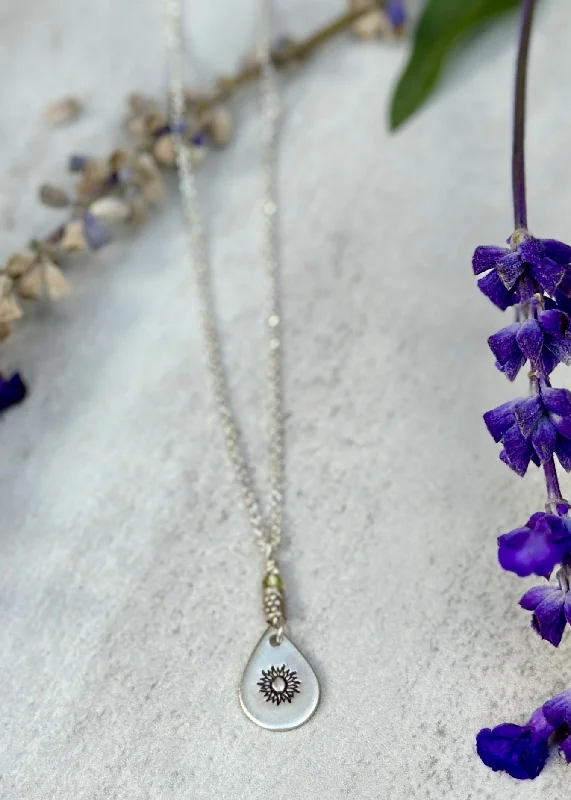 Luxury Charm Necklace-Tiny Teardrop Necklaces