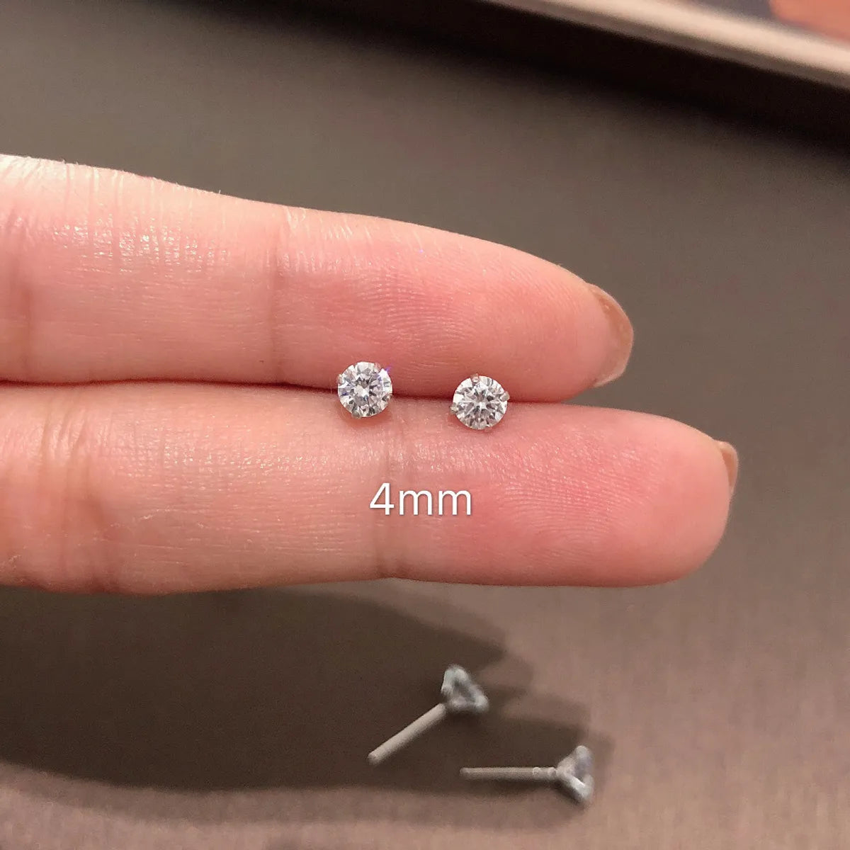 Zircon Ear Studs 5mm Pair