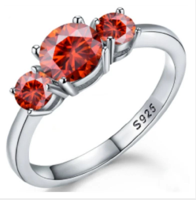 1 Karat (Full Pomegranate Red Moissanite)