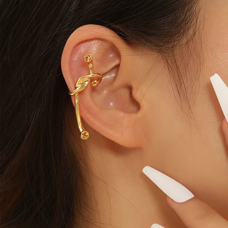 1 Piece Casual Solid Color Copper 18k Gold Plated Ear Cuffs