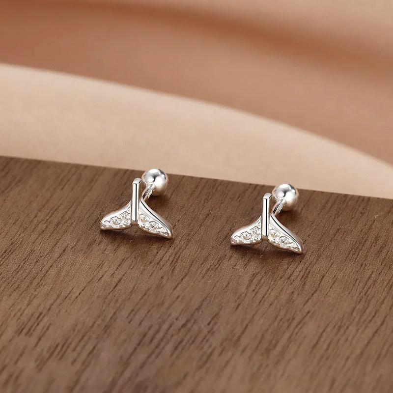 Fishtail Screw Ear Studs