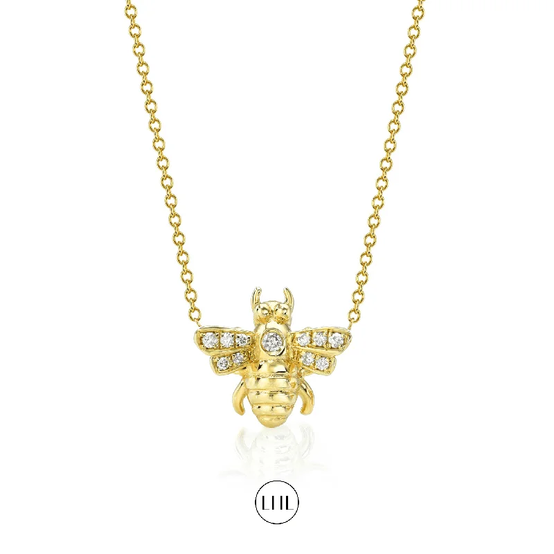 Layered Crystal Pendant Necklace-Diamond Honey Bee Necklace