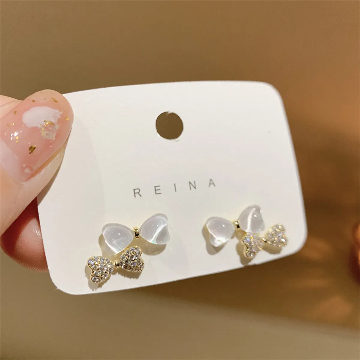 33# Bow Stud Earrings D4018