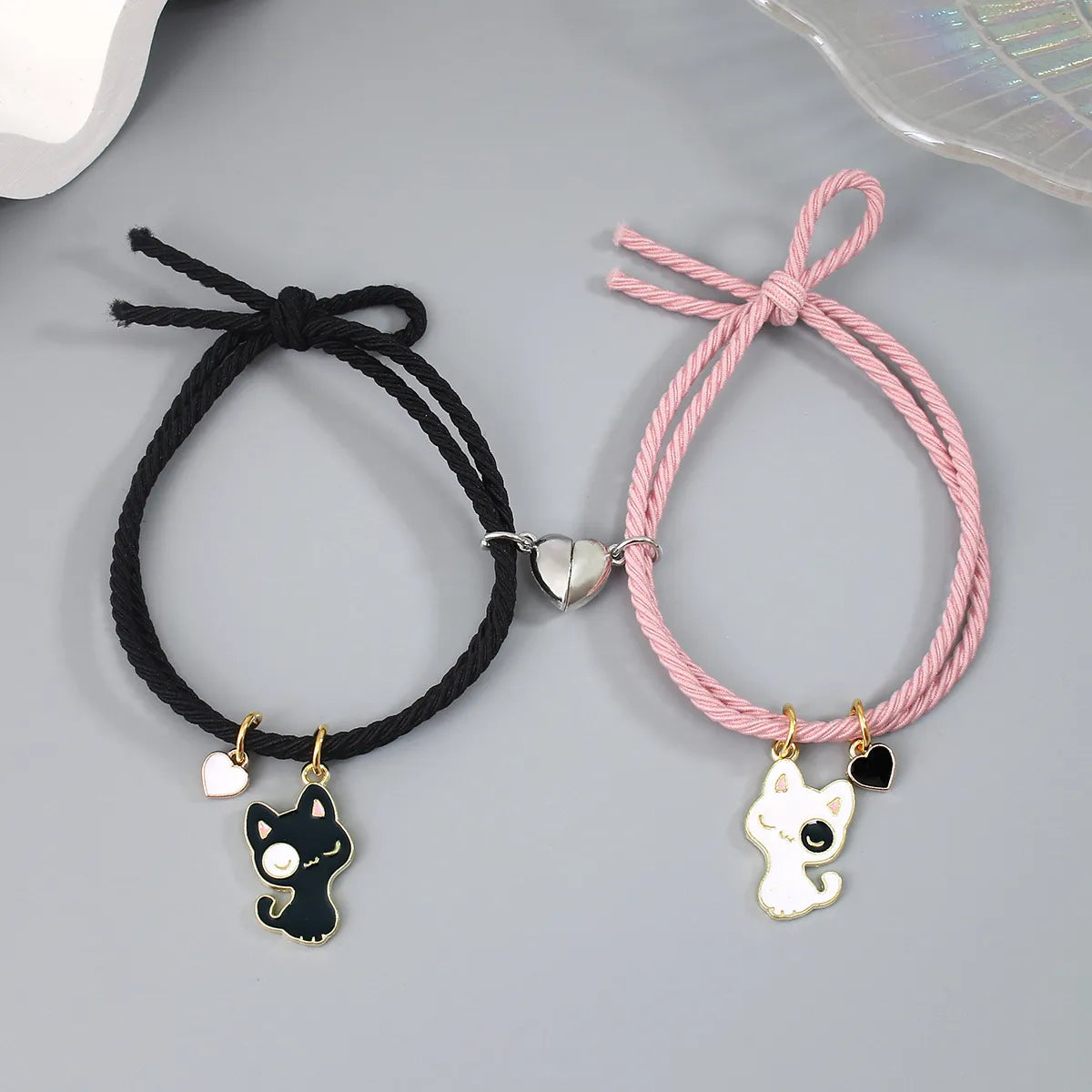 Elegant Gold Band Ring-Cute Animal Stainless Steel Rubber Band Rope Handmade Couple Wristband